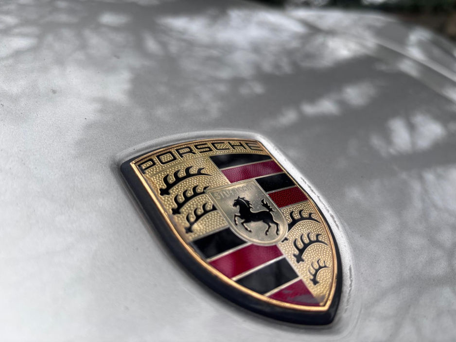 2012 Porsche Panamera - image 12