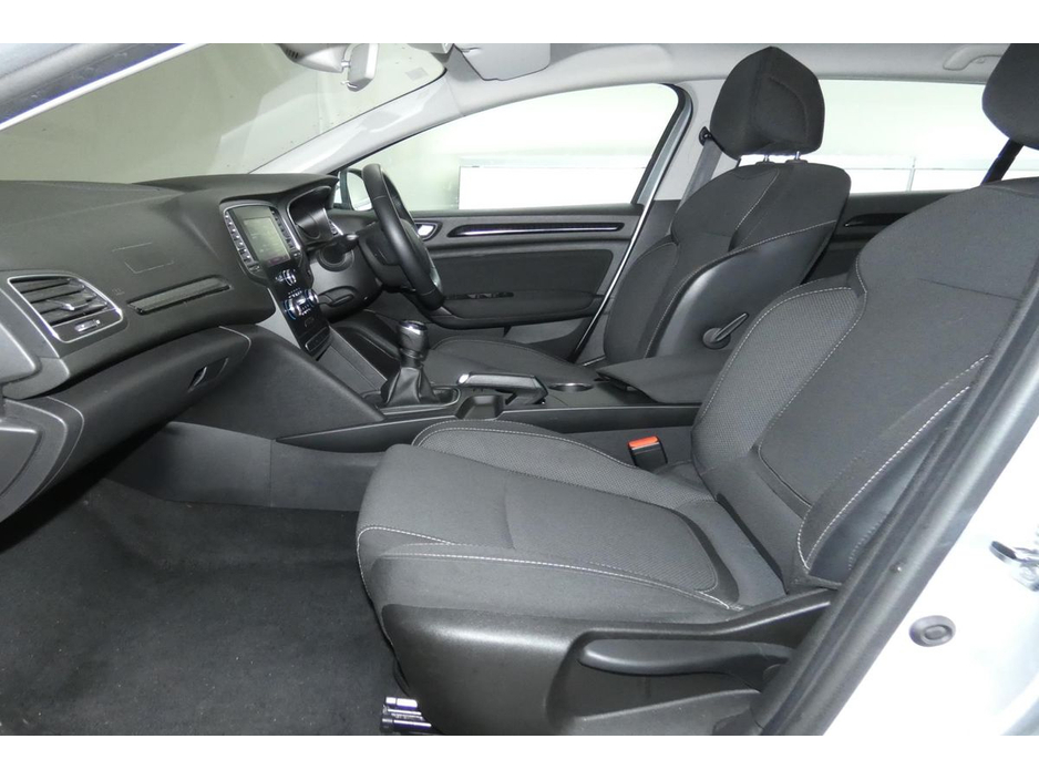 2019 Renault Megane 1.5 DCI 6SPD SPORT TOURER PLAY BLUE €12,890