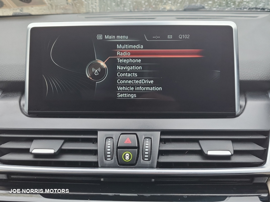 2016 BMW 2 Series 7 Seater Auto Luxury 5DR AUTO €16,995