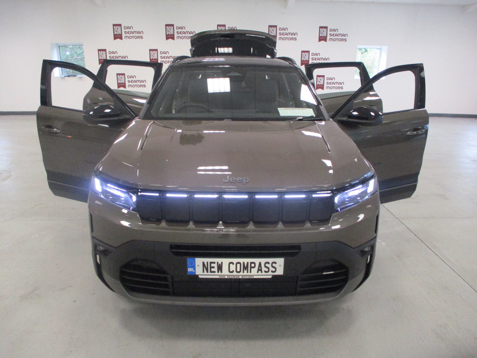 2026 Jeep Compass - image 11