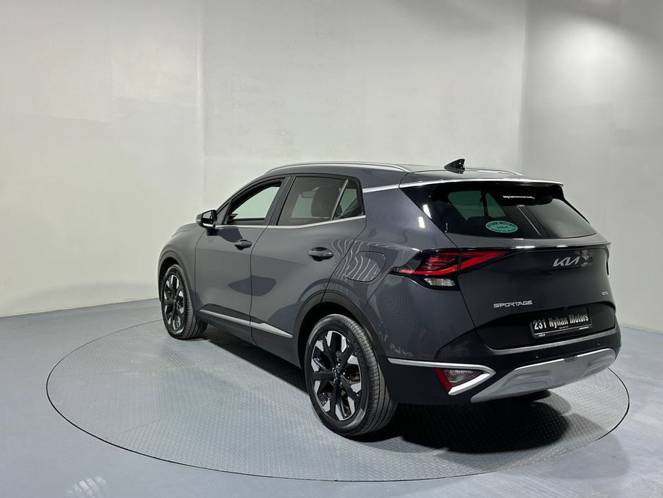 2023 Kia Sportage - image 5