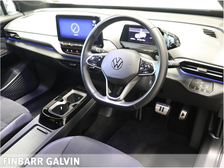 2023 Volkswagen ID.4 - image 5
