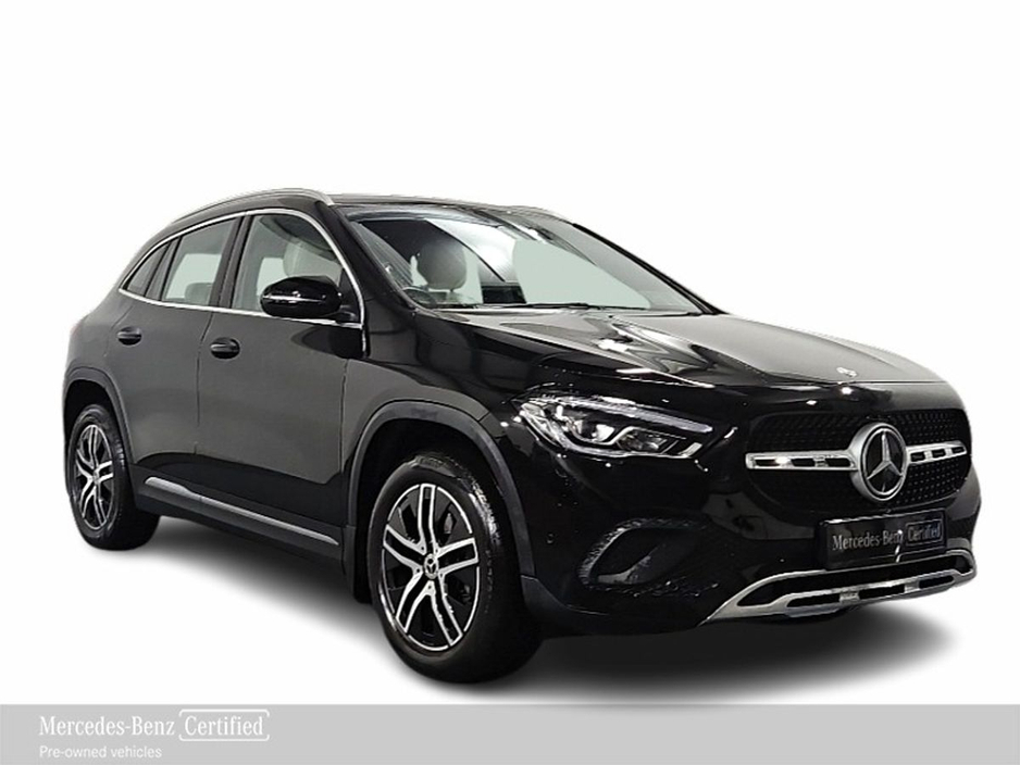 2022 Mercedes-Benz GLA Class - image 2