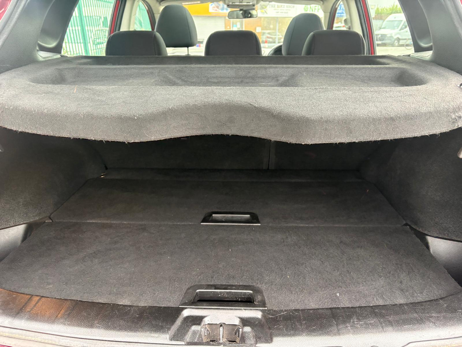 2017 Nissan Qashqai - image 7