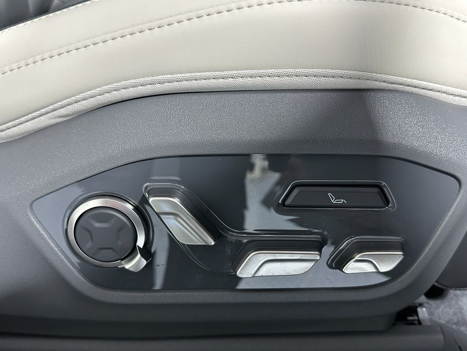 2026 Kia EV9 - image 22