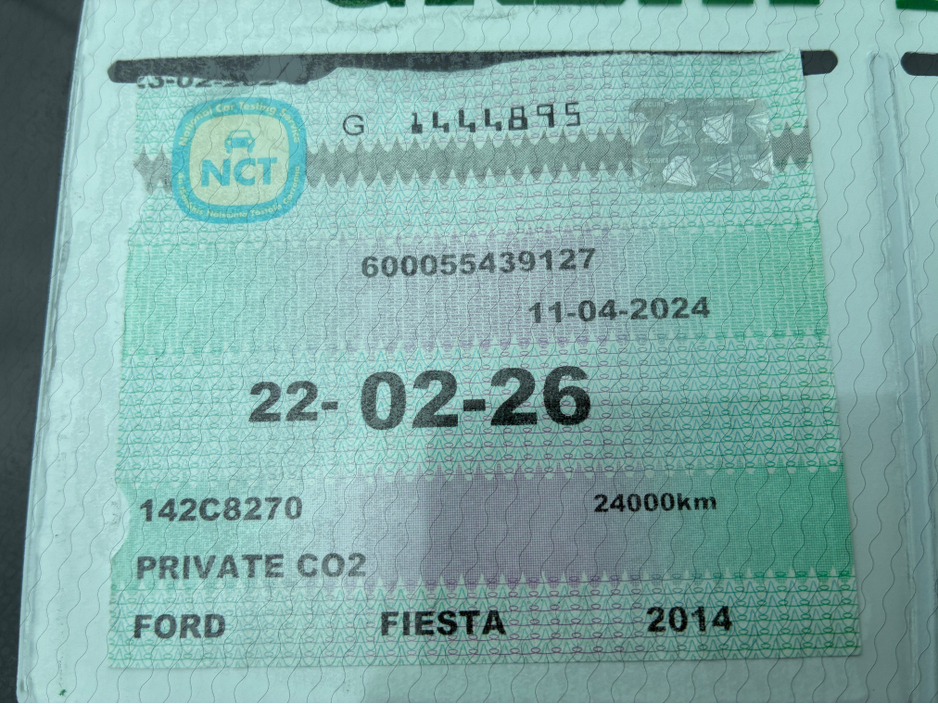 2014 Ford Fiesta - image 25