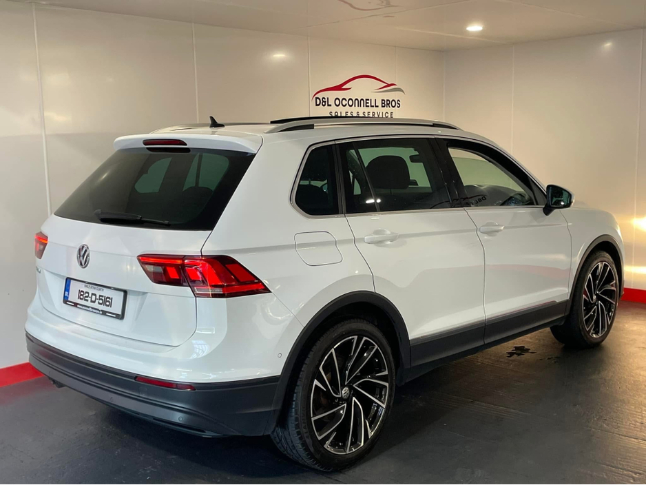 2018 Volkswagen Tiguan - image 8