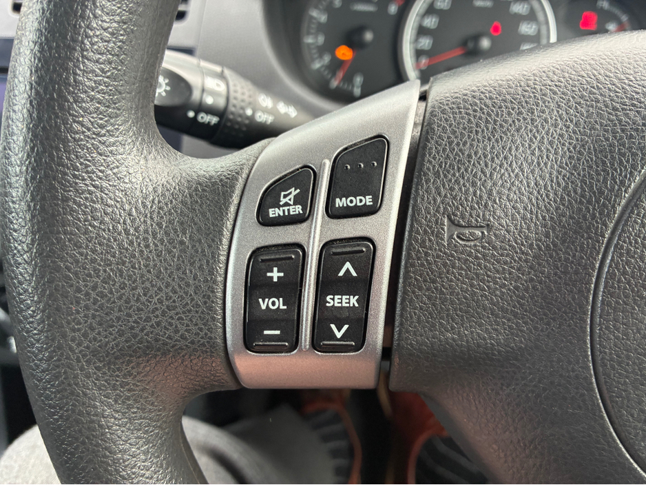 2007 Suzuki Swift - image 14