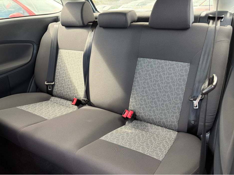 2009 SEAT Ibiza - image 9