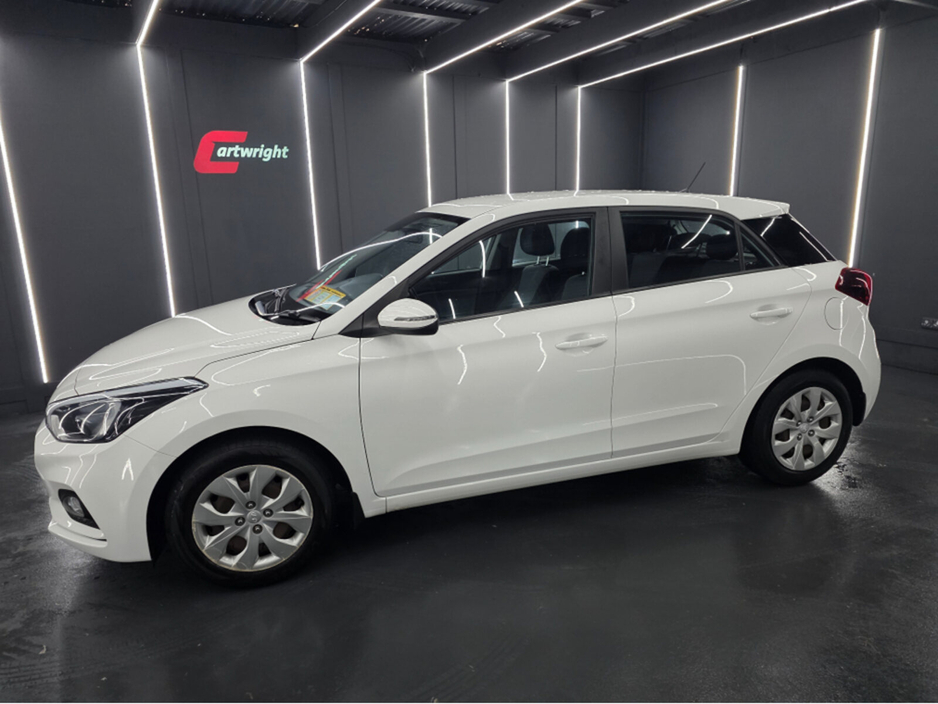 2019 Hyundai i20 - image 6