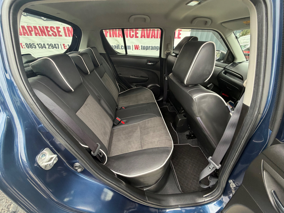 2015 Suzuki Swift - image 9