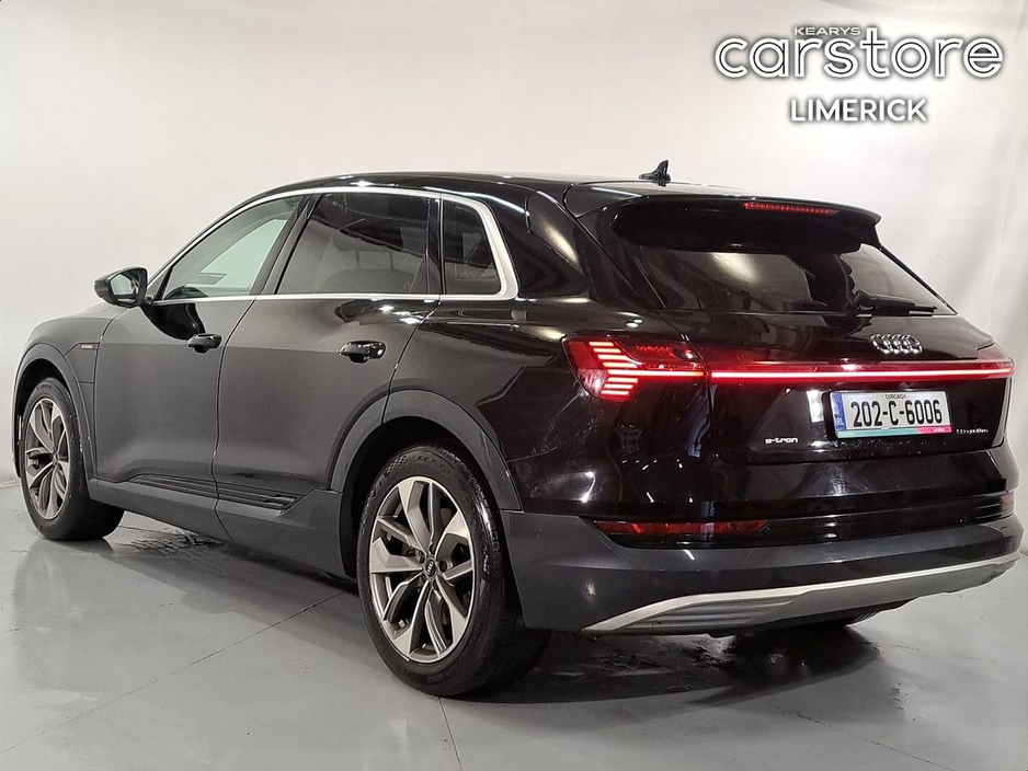 2020 Audi e-tron - image 5