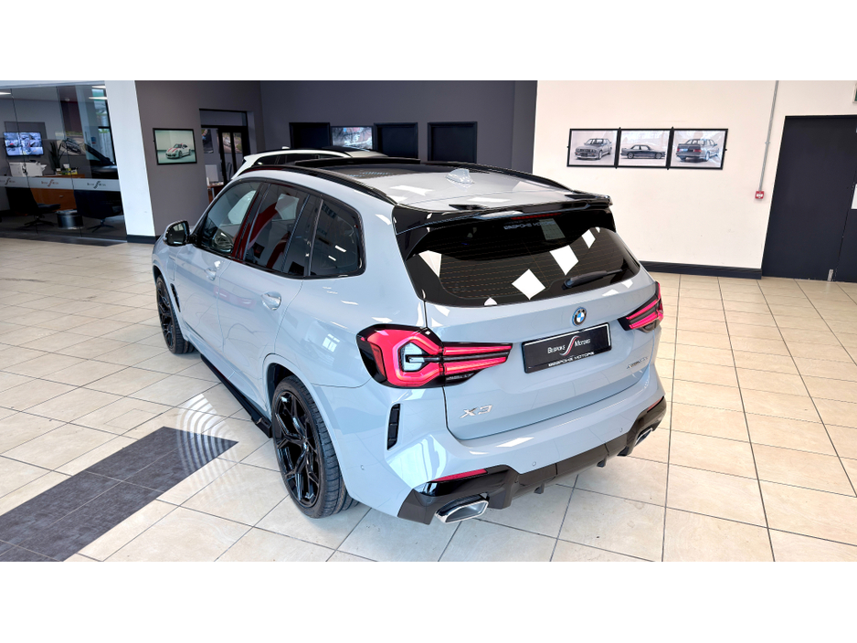 2023 BMW X3 - image 19