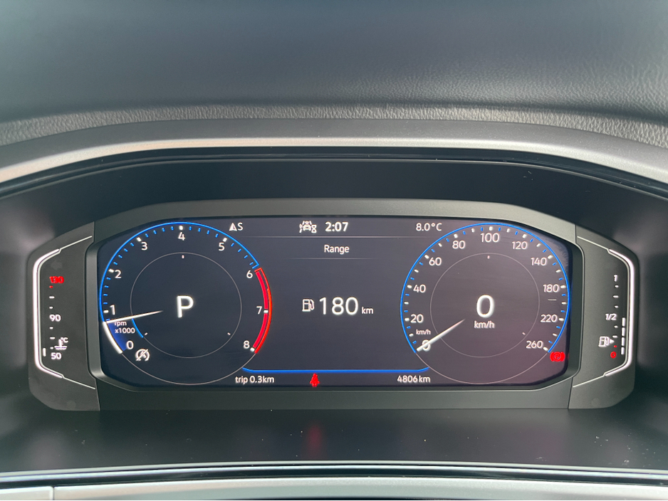 2023 Volkswagen T-Roc ACTIVE AUTOMATIC 1.5 PETROL //VERY LOW MILES//KEYLESS ENTRY//ADAPTIVE CRUISE CONTROL//BLIND SPOT WARNING// €29,950