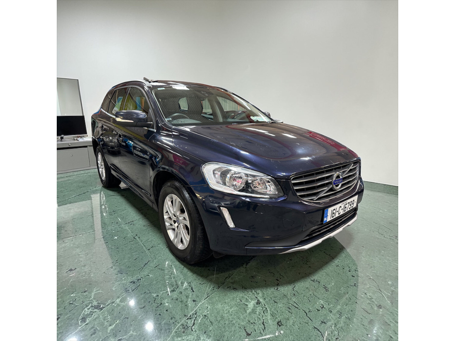 2016 Volvo XC60 - image 8