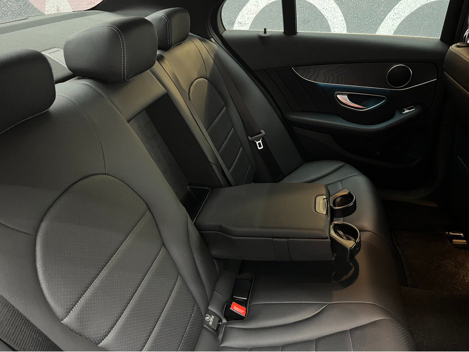 2018 Mercedes-Benz C Class €23950! 2018 MERCEDES-BENZ C220D LAUREUS EDITION 2.2 AUTOMATIC / CRUISE CONTROL / REVERSE CAMERA / ELECTRIC MEMORY & HEATED SEATS / PADDLE SHIFTERS €23,950