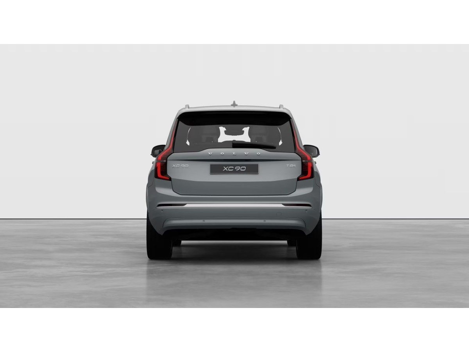 2026 Volvo XC90 - image 9