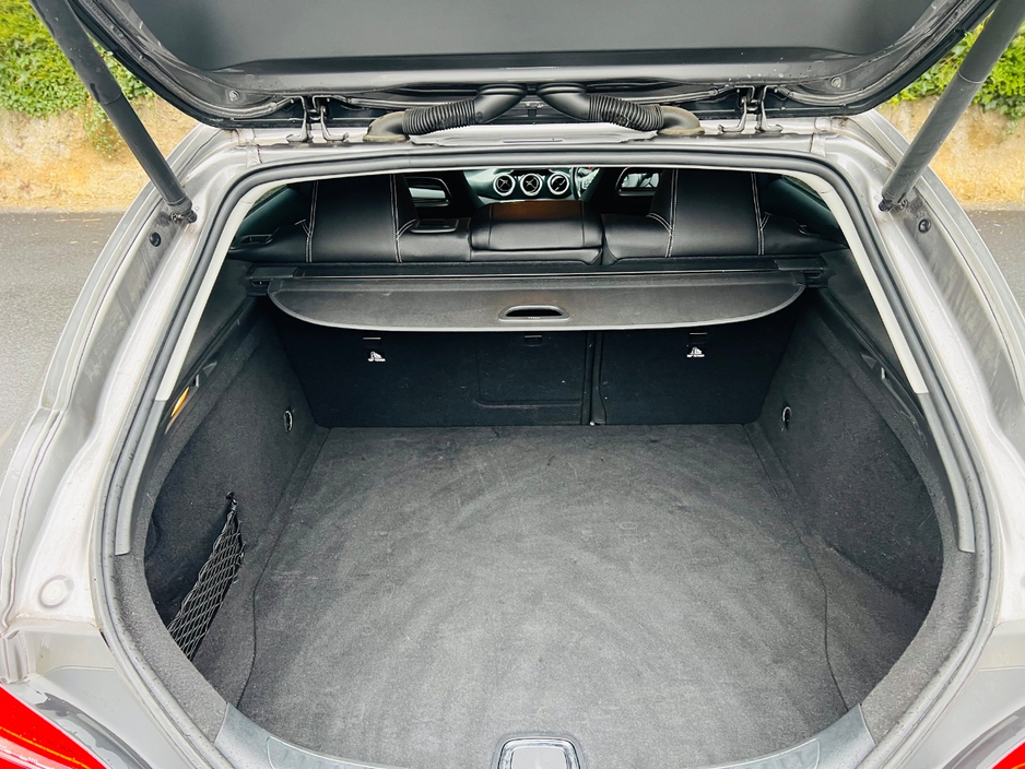 2018 Mercedes-Benz CLA Class - image 15