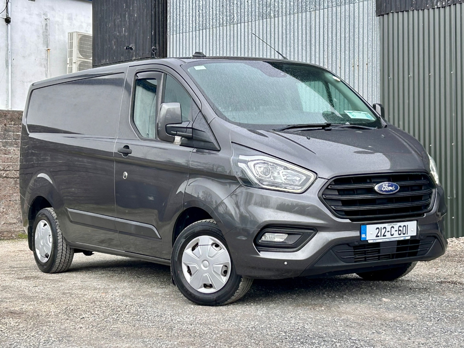 2021 Ford Transit Custom - image 2