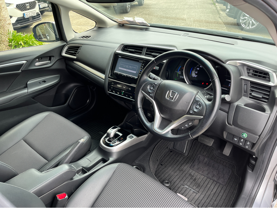 2018 Honda Fit - image 14