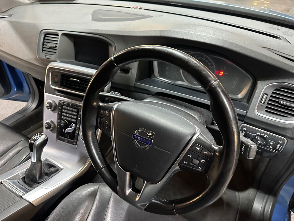 2017 Volvo S60 D4 (190hp) SE €8,988