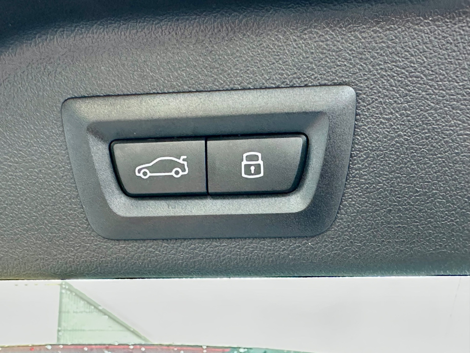 2026 BMW X5 - image 24