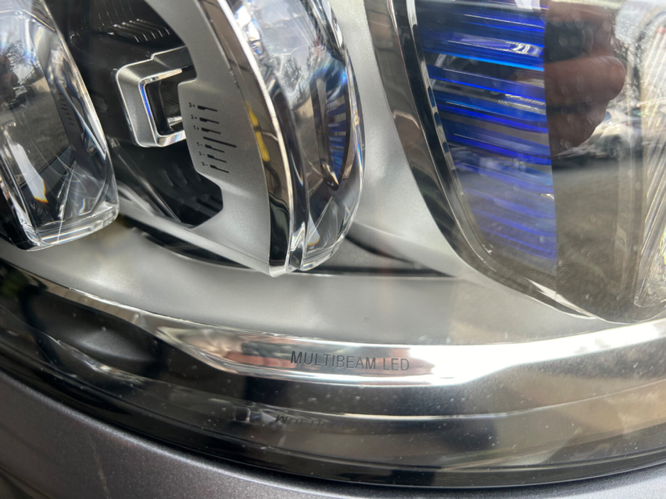 2018 Mercedes-Benz C Class - image 36