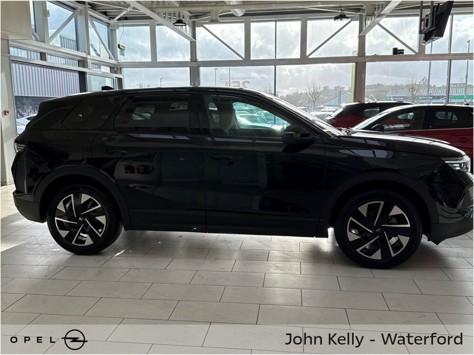 2025 Opel Grandland GS 1.2 MHEV 136PS €47,885