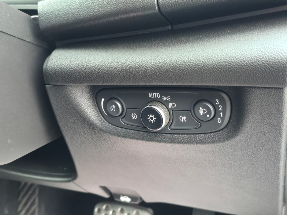 2018 Opel Insignia 2.0 TD SRI VX-LIN VX-LINE GRAND SPORT €14,950