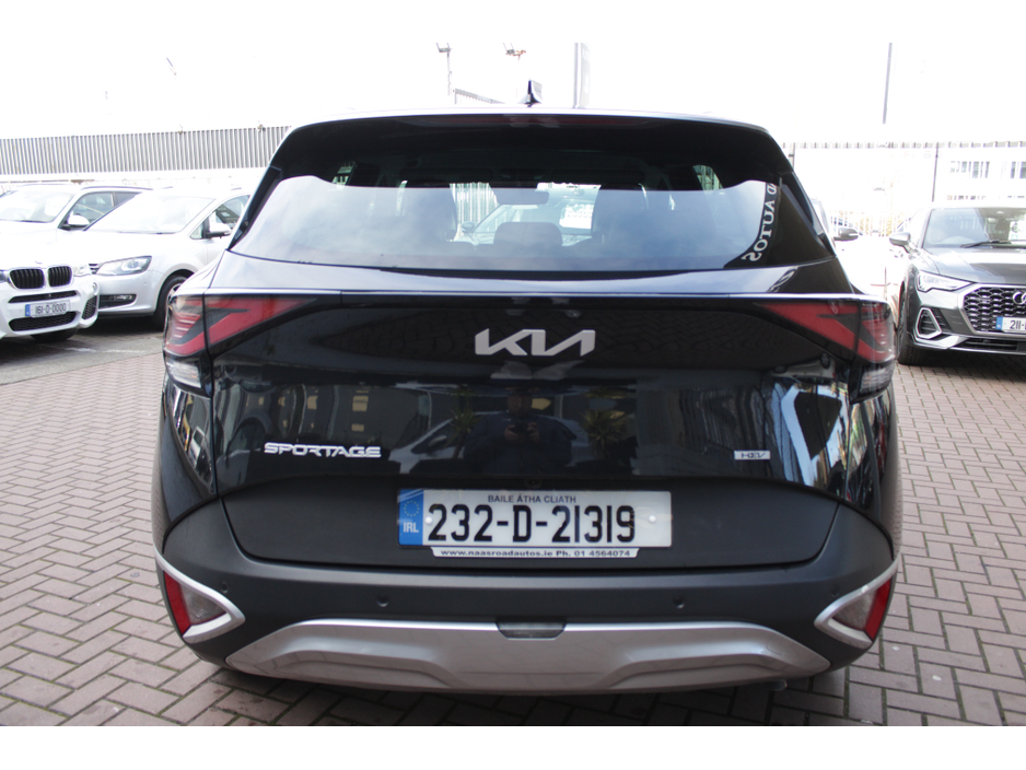 2023 Kia Sportage - image 5