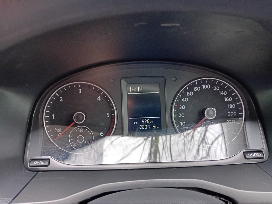 2018 Volkswagen Caddy - image 17