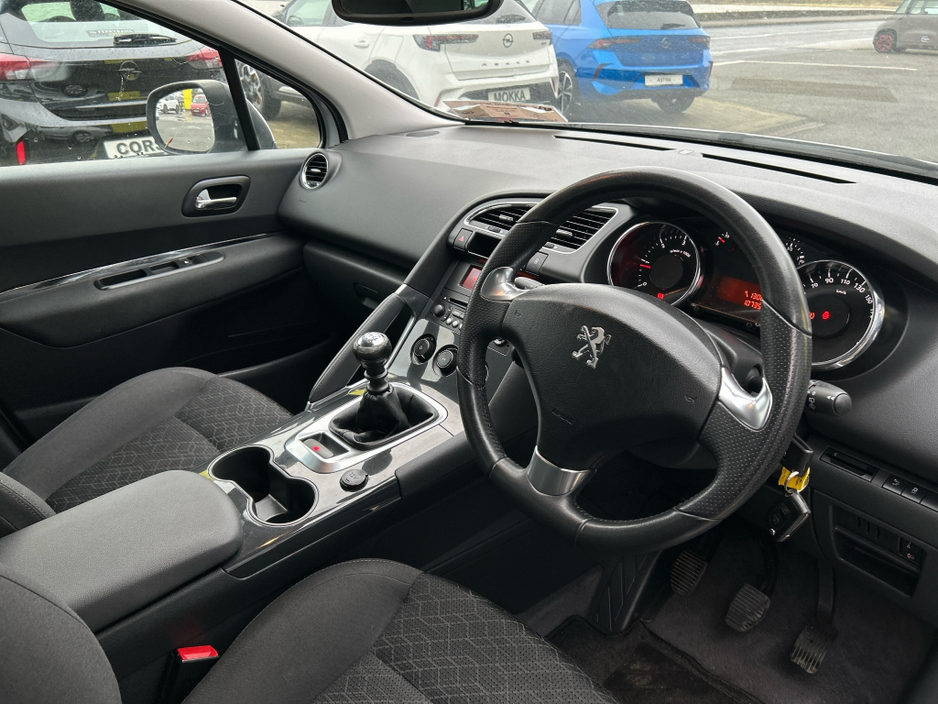 2016 Peugeot 3008 1.6 Hdi 115 bhp Active €9,950