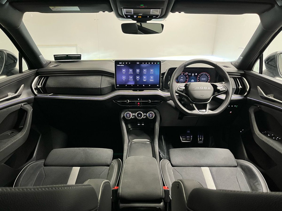 2025 Skoda Kodiaq Sportline IV 1.5TSi PHEV 204BHP - Reversing Camera - Climate Control - Sat Nav - Heated Seats - Keyless Start - Apple CarPlay/Android Auto