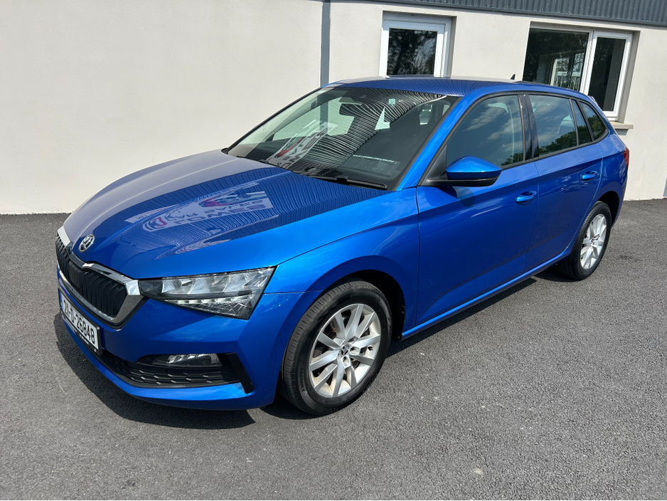 2021 Skoda Scala - image 2