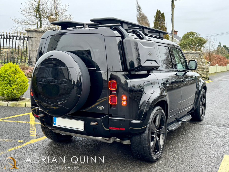 2023 Land Rover Defender 110 P400e X-DYNANIC AUTO URBAN==HUGE SPEC== €84,950