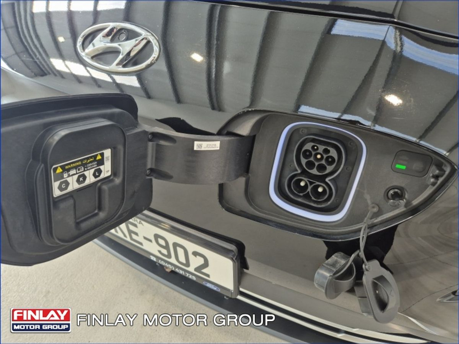 2023 Hyundai Kona - image 27