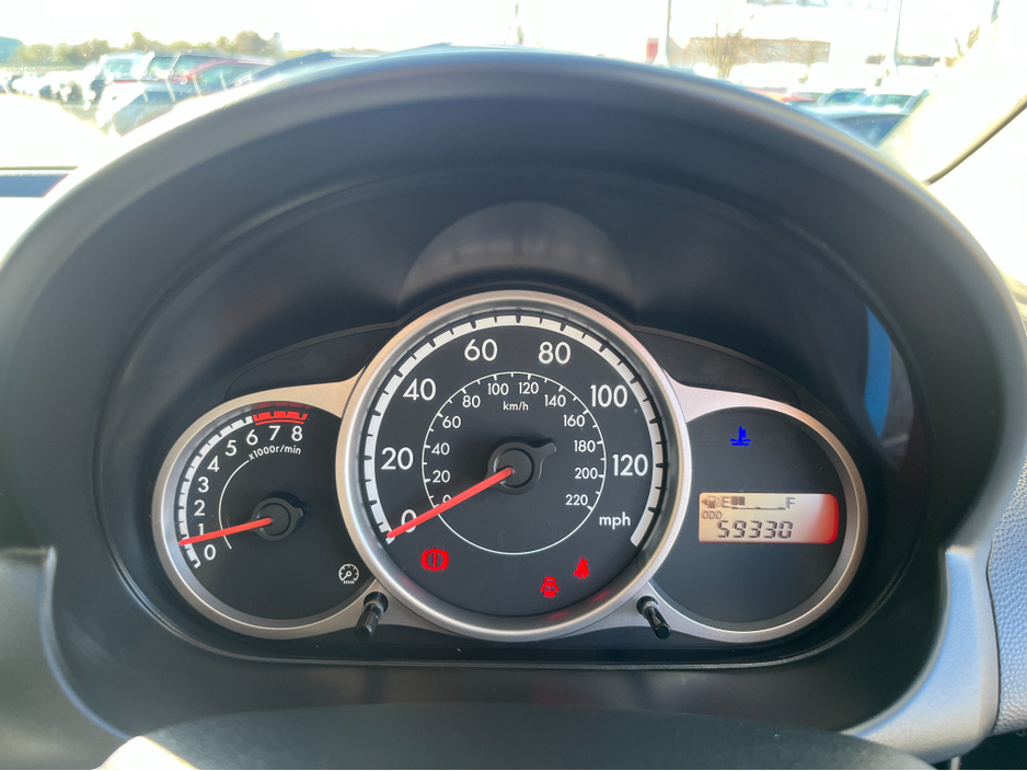 2014 Mazda Mazda2 - image 18