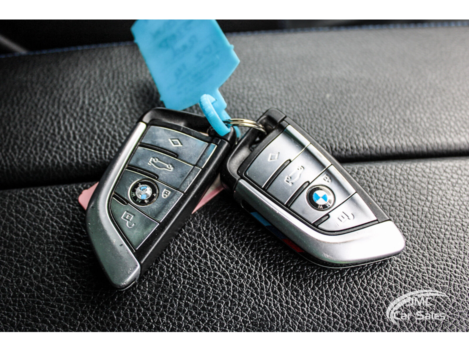 2018 BMW 5 Series - image 19