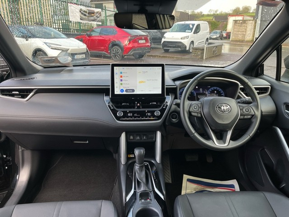 2024 Toyota Corolla Cross FRESH SELECTION OF TRADE-INS COROLLA CROSS SOL 1.8 €39,000