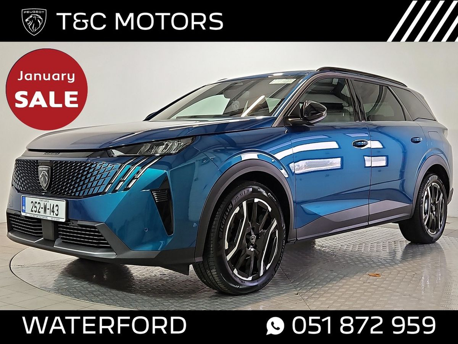2025 Peugeot 5008 Allure Model 73kwh 210hp 500kms Range - Detachable Tow Bar €49,495
