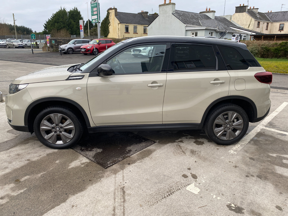 2023 Suzuki Vitara 1.4 Hybrid SZ-T MT €22,950