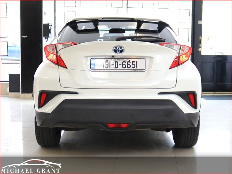 2019 Toyota C-HR - image 6