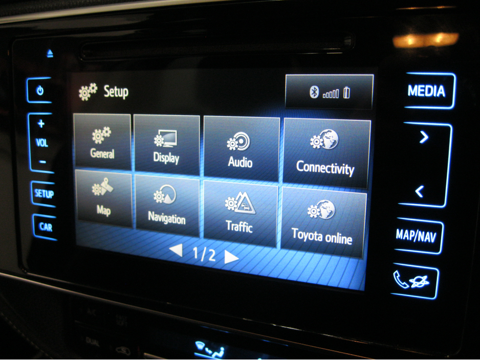 2016 Toyota Auris - image 28