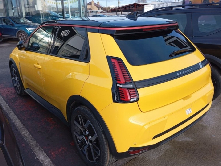 2026 Renault 5 E-Tech - image 2