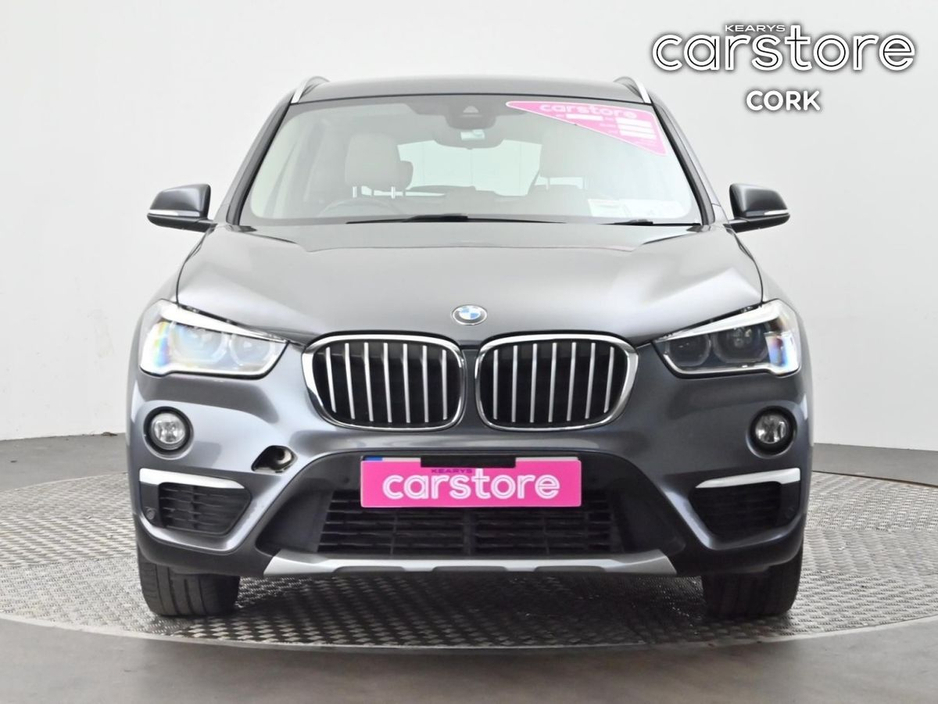 2017 BMW X1 - image 8