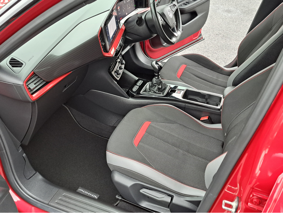 2023 Vauxhall Mokka - image 15