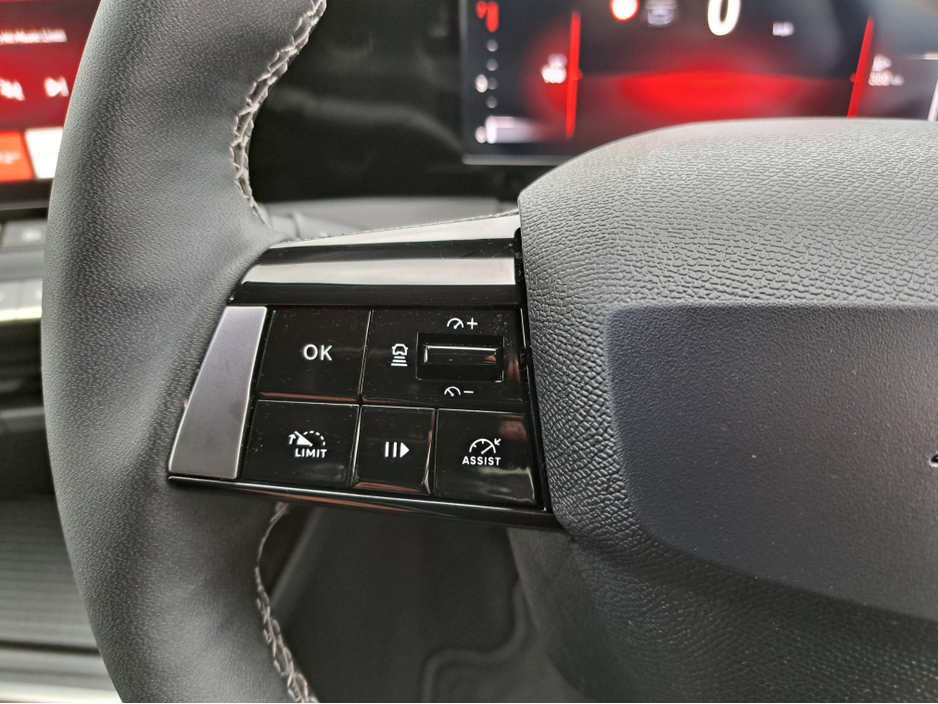 2025 Opel Astra ELEGANCE 1.2TURBO 110BHP **REVERSING CAMERA** €29,950