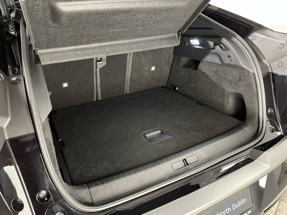 2025 Peugeot 3008 - image 12