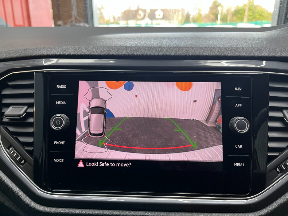 2022 Volkswagen T-Roc €28950 2022 VOLKSWAGEN T-ROC TDI SPORT 2.0 AUTOMATIC / CRUISE CONTROL / REVERSE CAMERA / PADDLE SHIFTERS €28,950