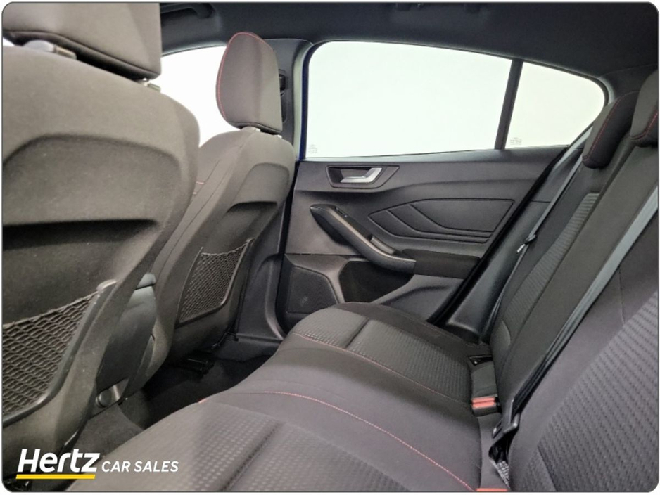 2024 Ford Focus - image 13